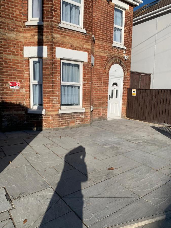 Fantastic Villa Bournemouth - Spa, Parking, Garden Esterno foto