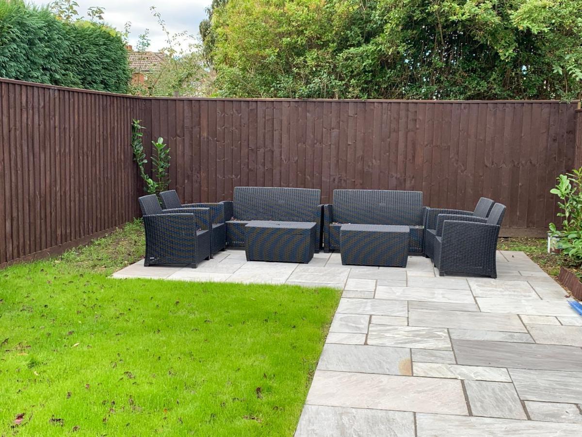 Fantastic Villa Bournemouth - Spa, Parking, Garden Esterno foto