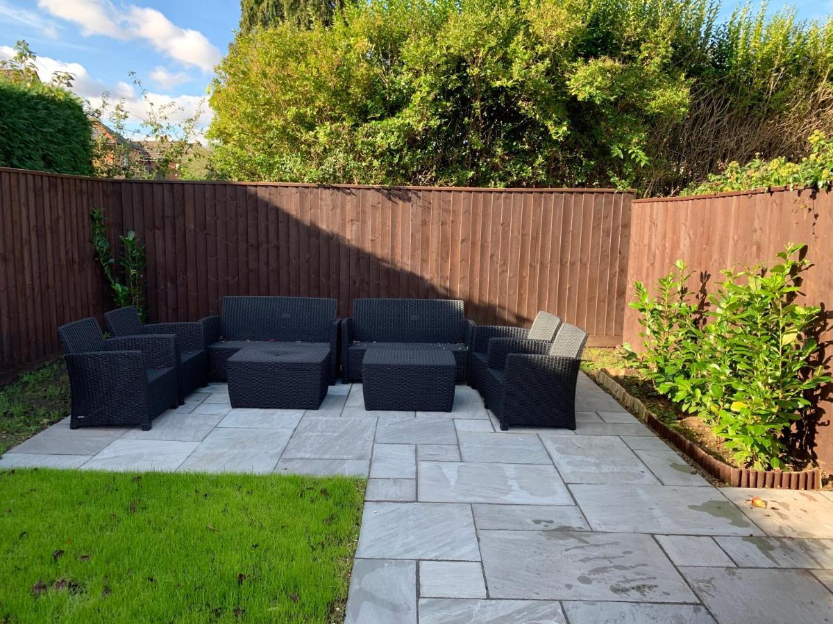 Fantastic Villa Bournemouth - Spa, Parking, Garden Esterno foto