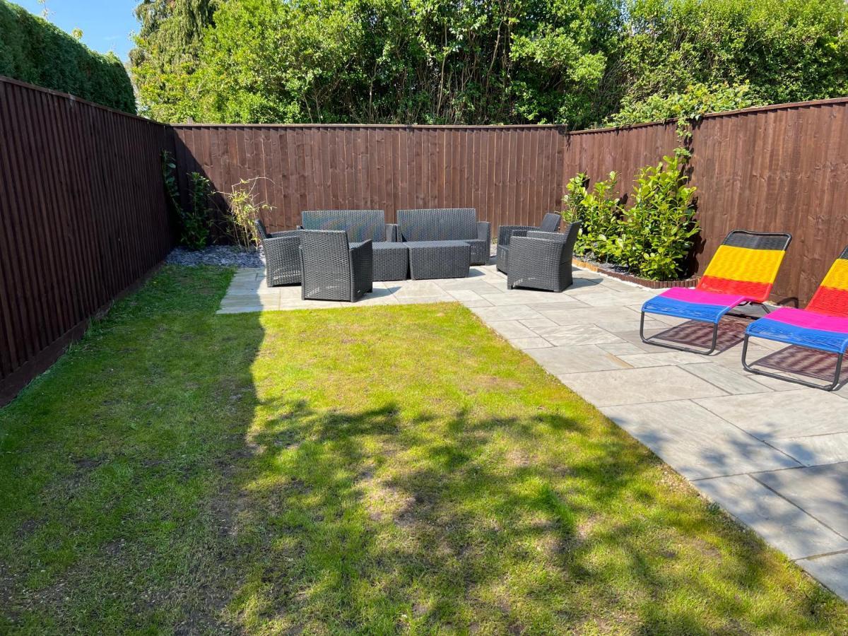 Fantastic Villa Bournemouth - Spa, Parking, Garden Esterno foto